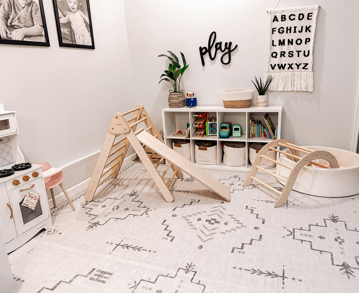 Best Kids Washable Area Rugs For a Nursery Tumble