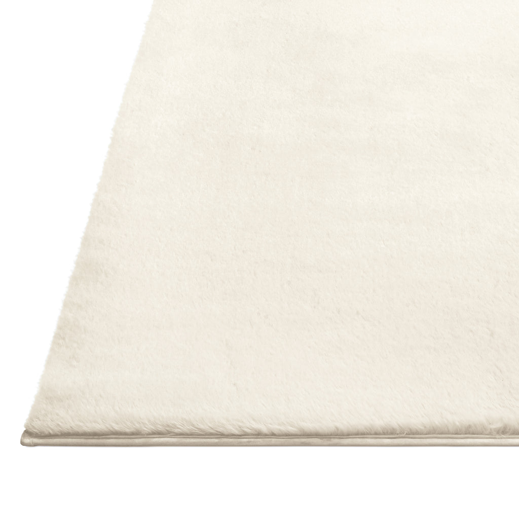 Cozy Faux Fur Rug, Ivory– Tumble
